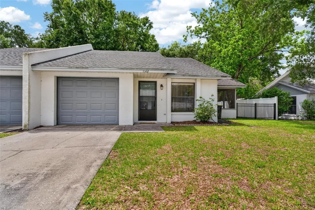 1140 Dosseywood Lane Lakeland FL 33811