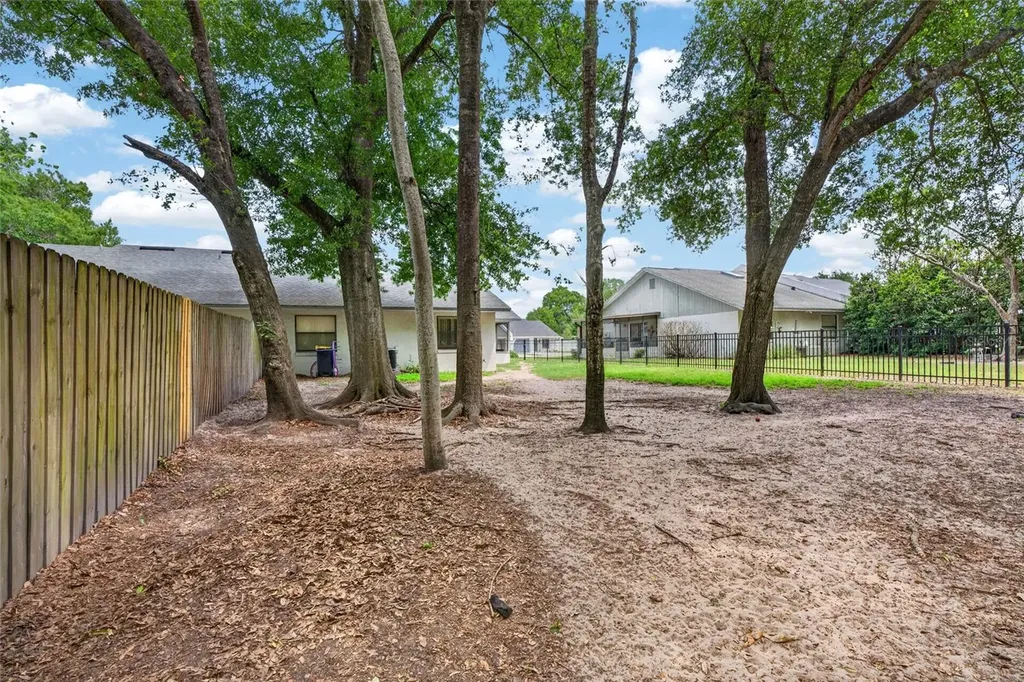 1140 Dosseywood Lane Lakeland FL 33811