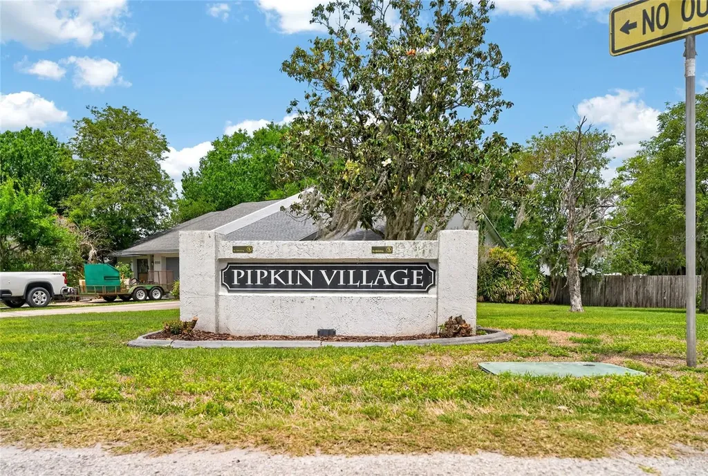 1140 Dosseywood Lane Lakeland FL 33811