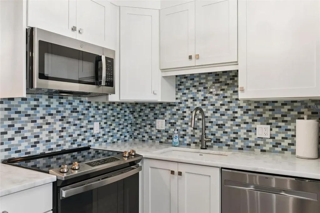 513 N Atlantic Avenue New Smyrna Beach FL 32169