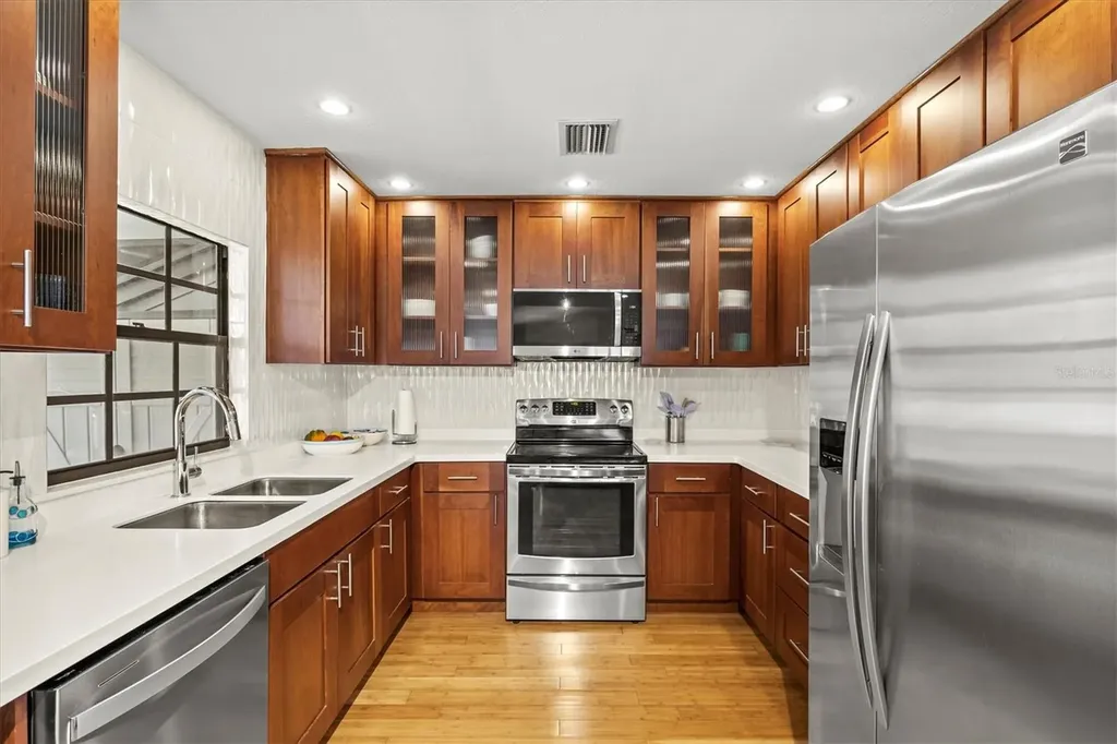 4566 Hidden View Place Sarasota FL 34235