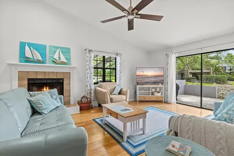 4566 Hidden View Place Sarasota FL 34235