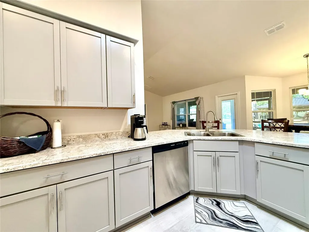 9832 SW 46th Court Ocala FL 34476