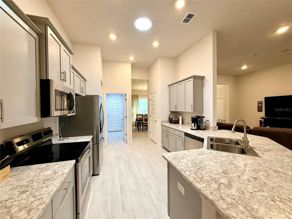9832 SW 46th Court Ocala FL 34476