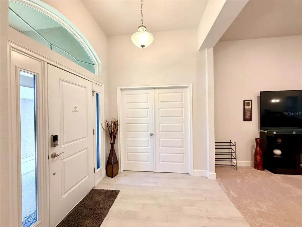 9832 SW 46th Court Ocala FL 34476