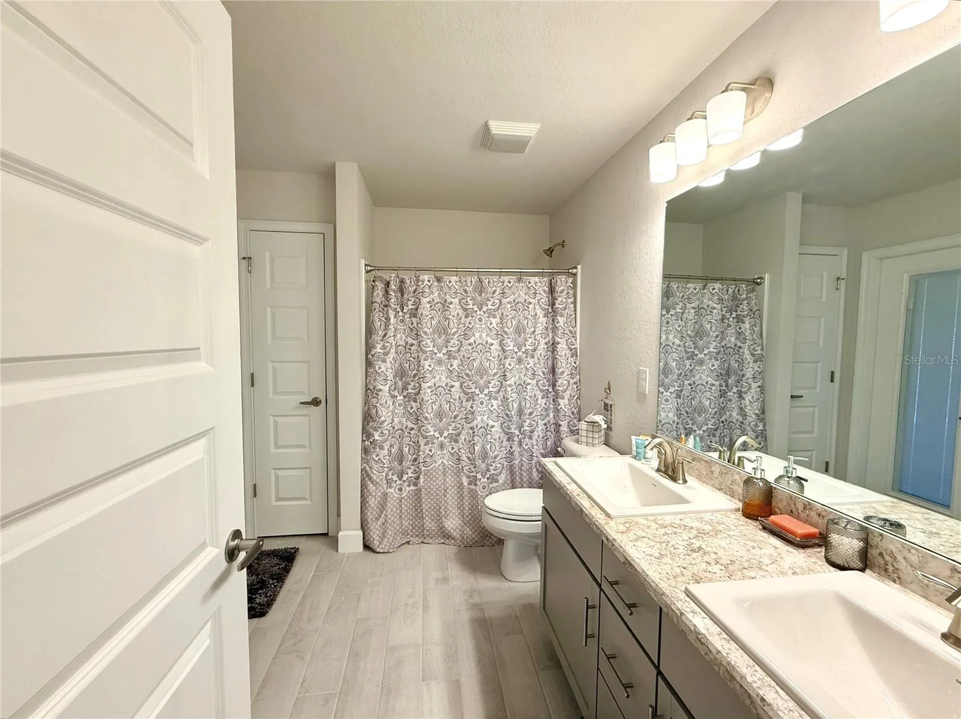 9832 SW 46th Court Ocala FL 34476