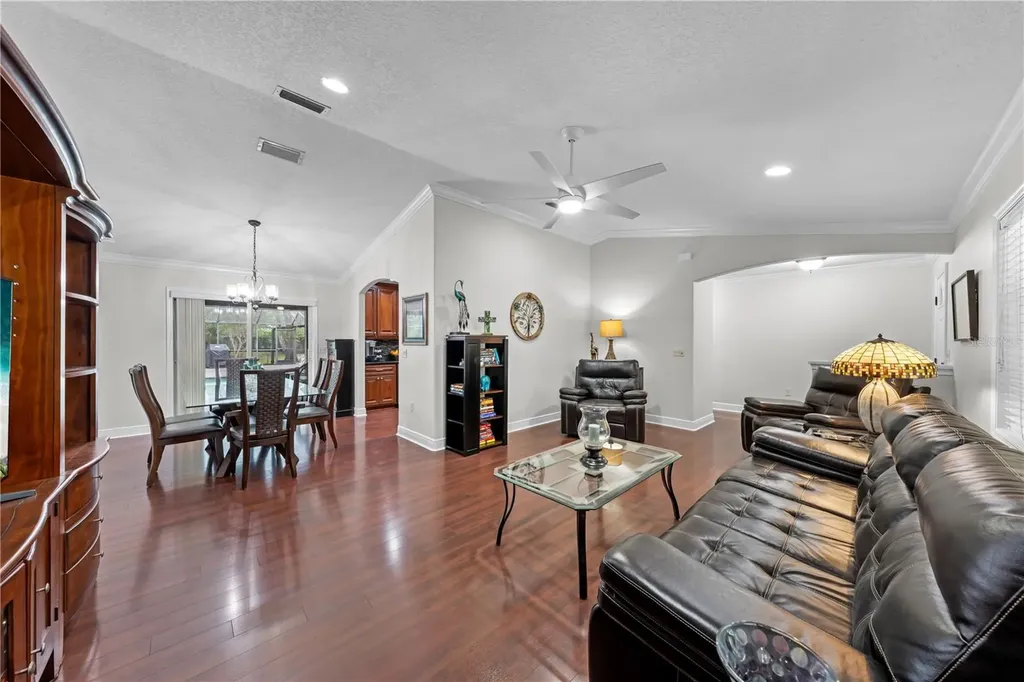 2094 Camelot Boulevard St Cloud FL 34772