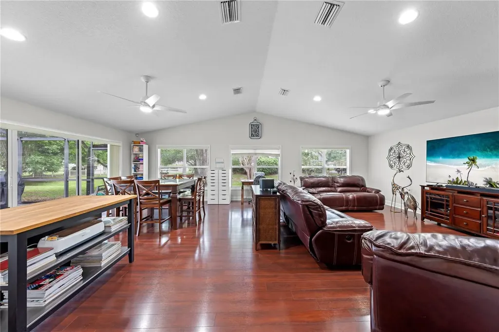 2094 Camelot Boulevard St Cloud FL 34772