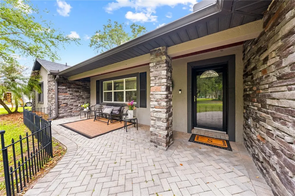 2094 Camelot Boulevard St Cloud FL 34772