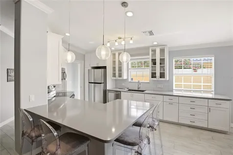 7632 Quinto Drive Sarasota FL 34238