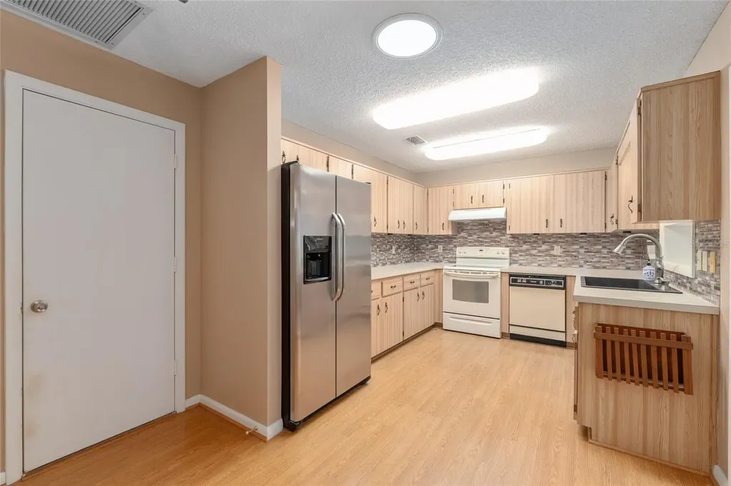 8530 SW 90th Street Ocala FL 34481