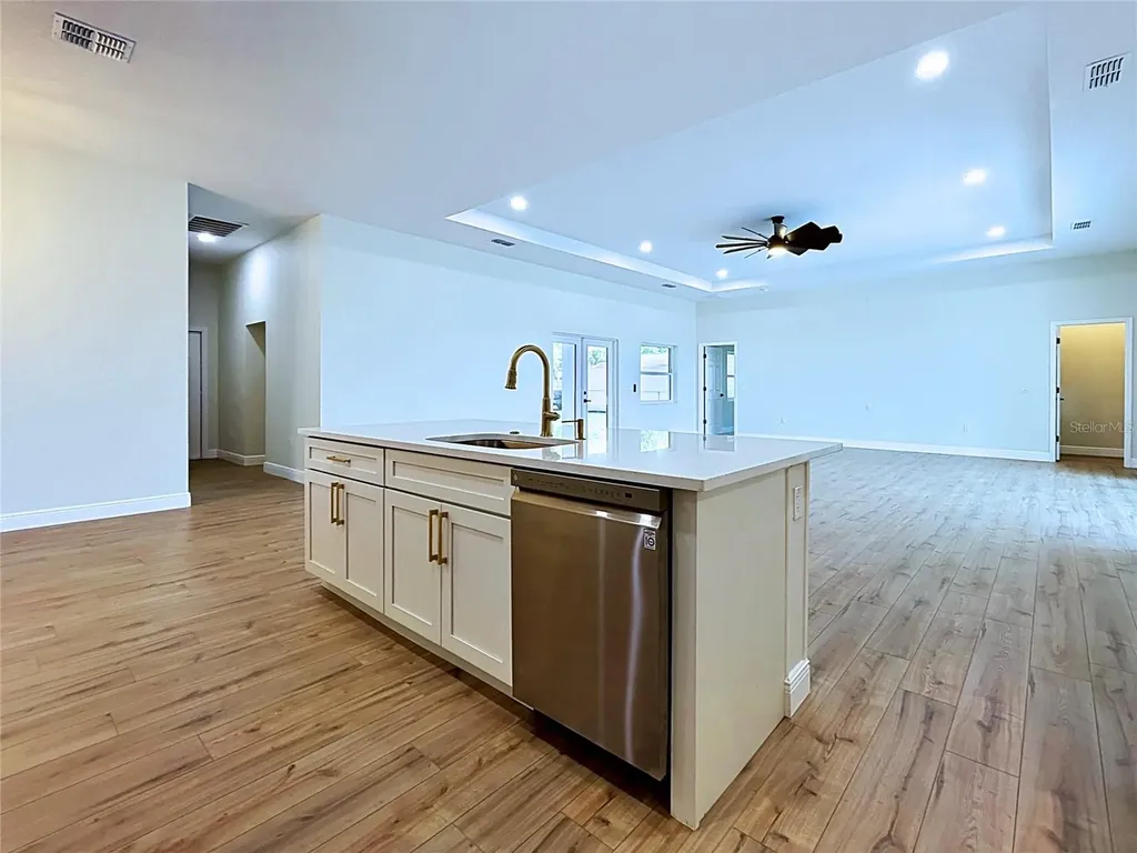 32502 Greenwood Loop Wesley Chapel FL 33545