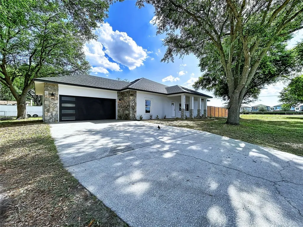 32502 Greenwood Loop Wesley Chapel FL 33545