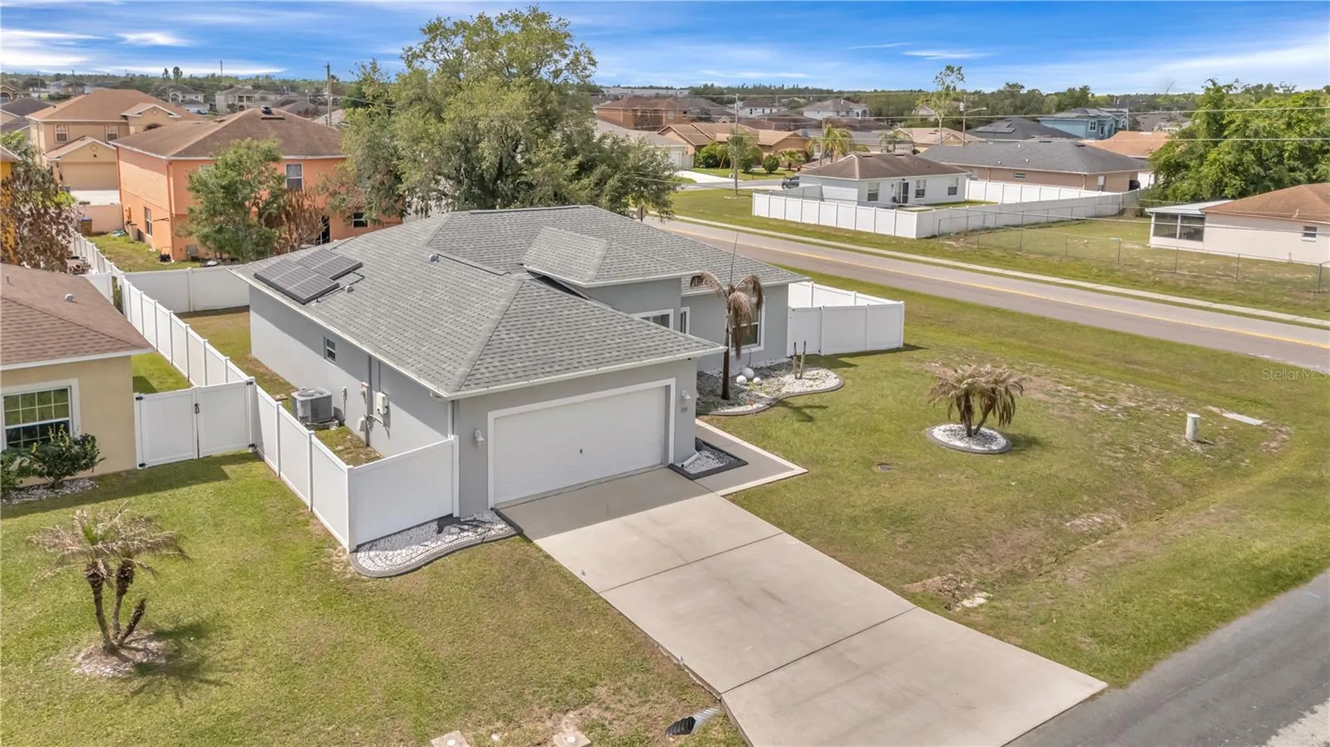 100 Aurora Lane Kissimmee FL 34758