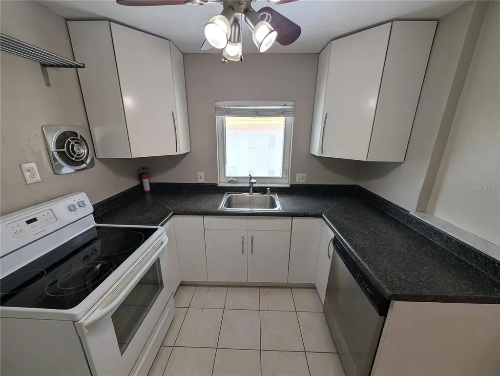 520 11th Avenue N St Petersburg FL 33701