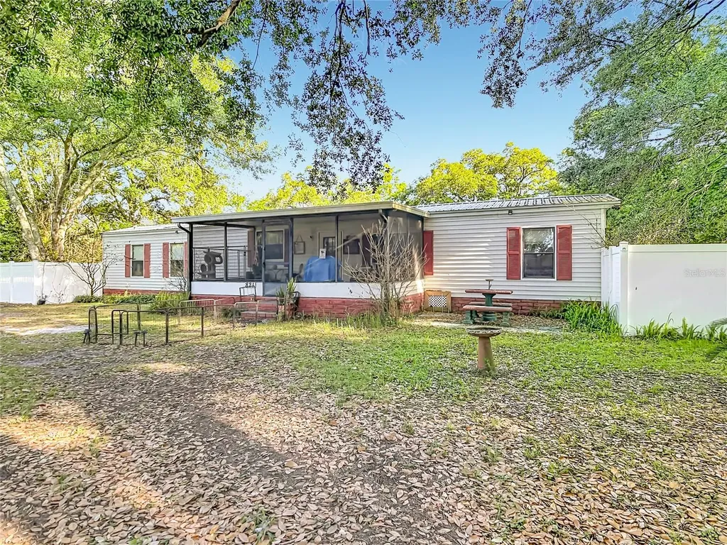 821 Irene Drive Auburndale FL 33823