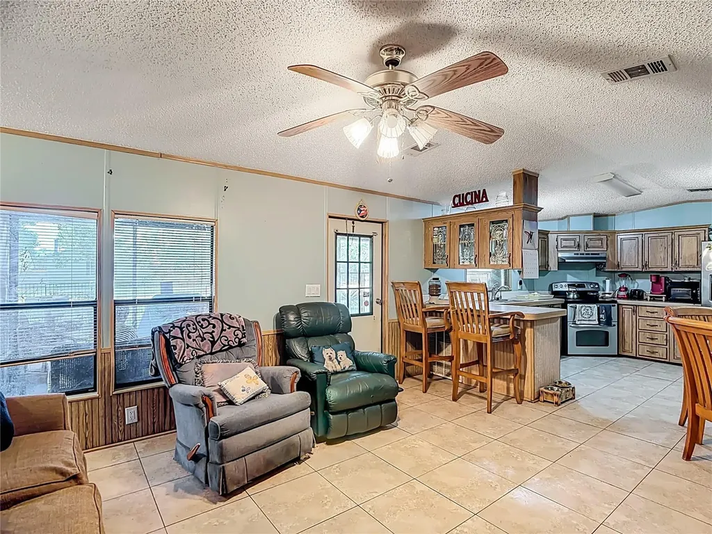 821 Irene Drive Auburndale FL 33823