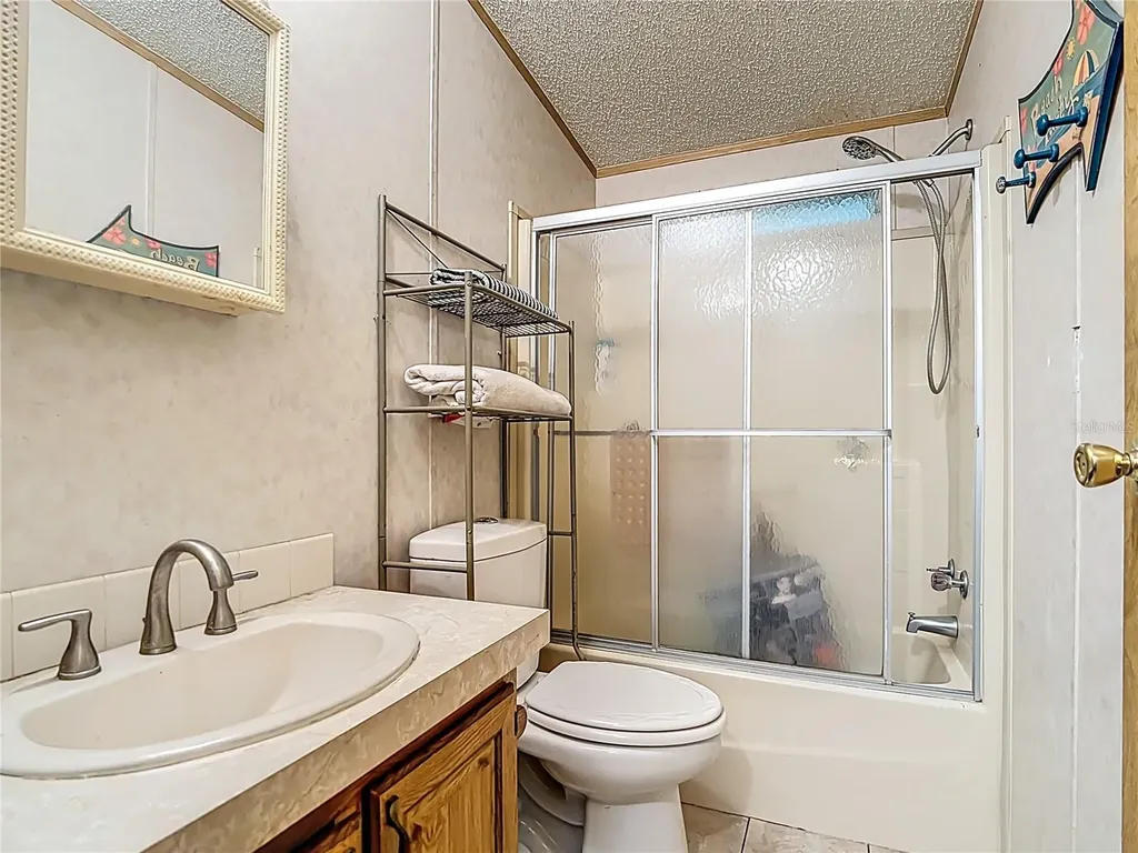 821 Irene Drive Auburndale FL 33823