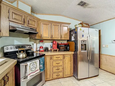 821 Irene Drive Auburndale FL 33823
