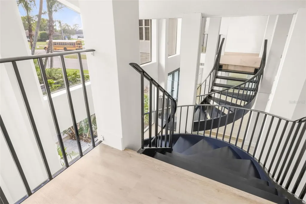 2668 Concorde Court Clearwater FL 33761