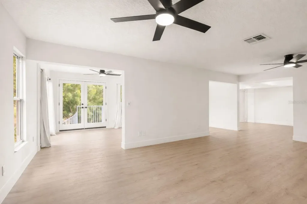 2668 Concorde Court Clearwater FL 33761