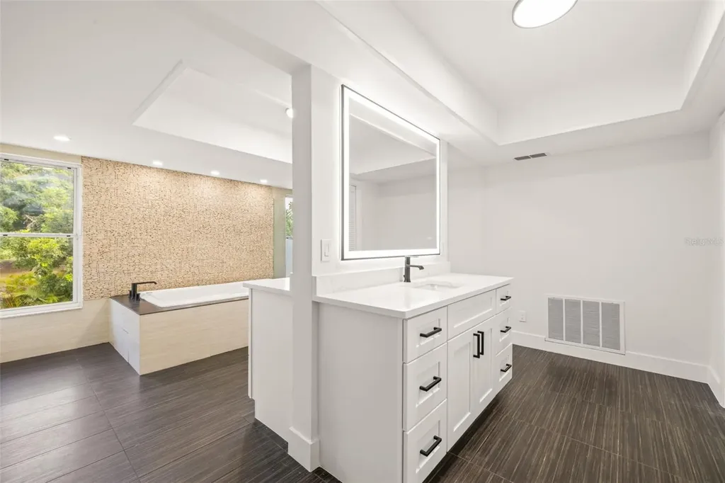 2668 Concorde Court Clearwater FL 33761
