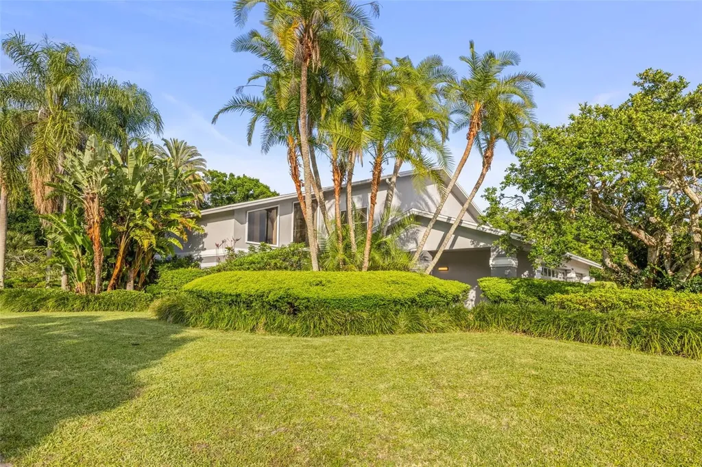 2668 Concorde Court Clearwater FL 33761