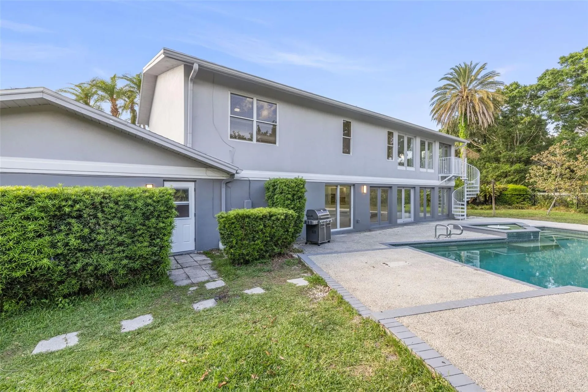 2668 Concorde Court Clearwater FL 33761