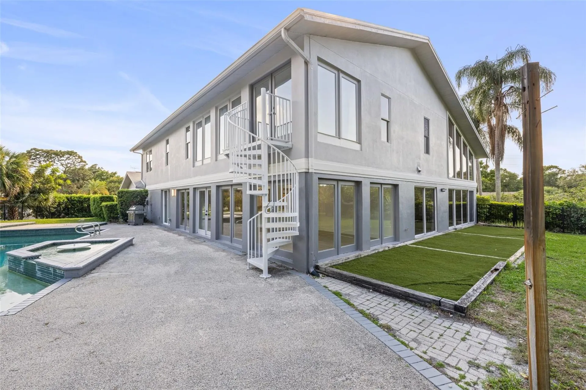 2668 Concorde Court Clearwater FL 33761