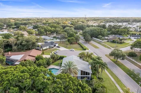 2668 Concorde Court Clearwater FL 33761