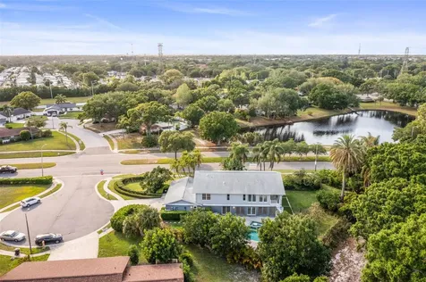 2668 Concorde Court Clearwater FL 33761