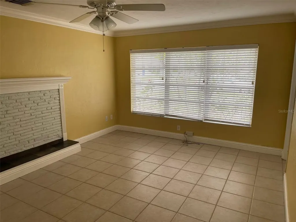 2165 Sunnyside Lane Sarasota FL 34239