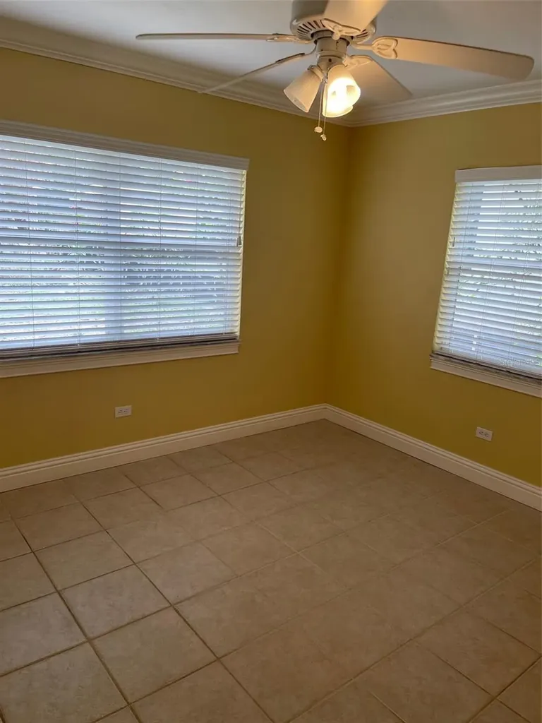 2165 Sunnyside Lane Sarasota FL 34239