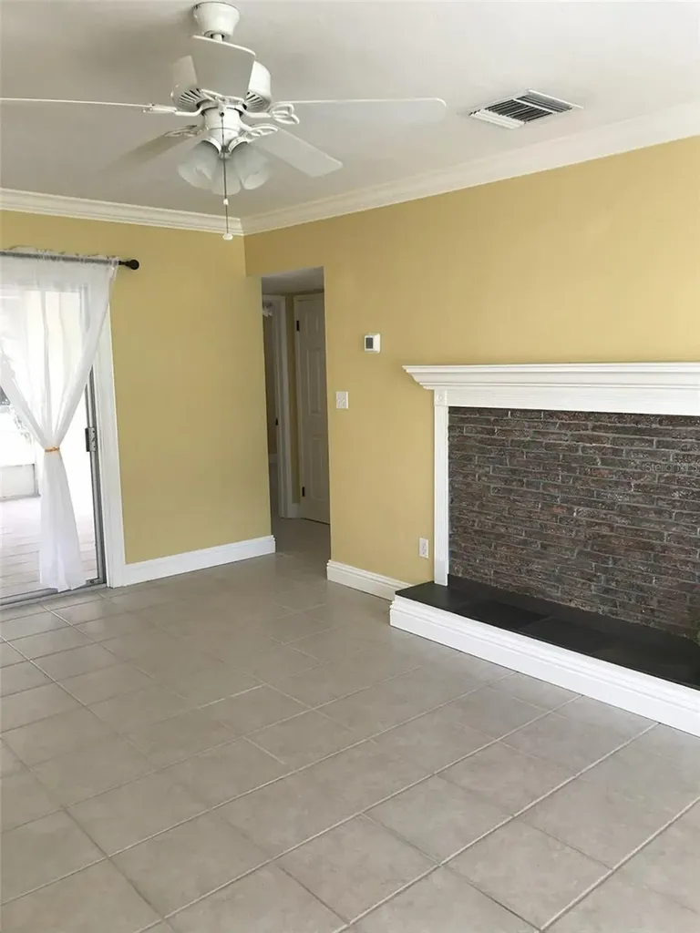 2165 Sunnyside Lane Sarasota FL 34239