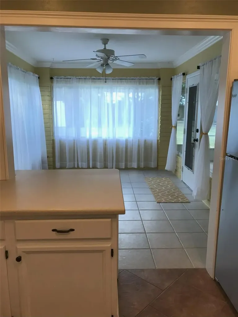 2165 Sunnyside Lane Sarasota FL 34239