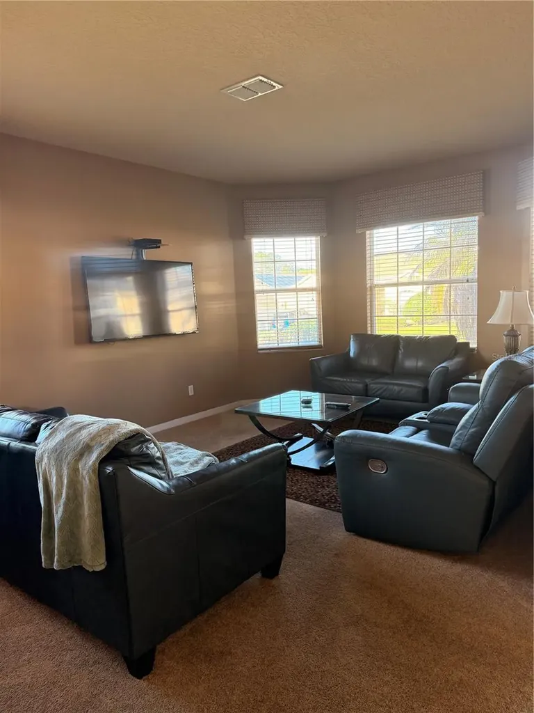 313 Higher Combe Drive Davenport FL 33897