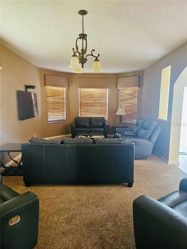 313 Higher Combe Drive Davenport FL 33897