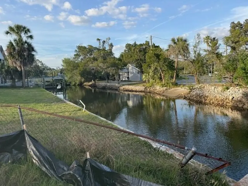5250 Miller Bayou Drive Port Richey FL 34668
