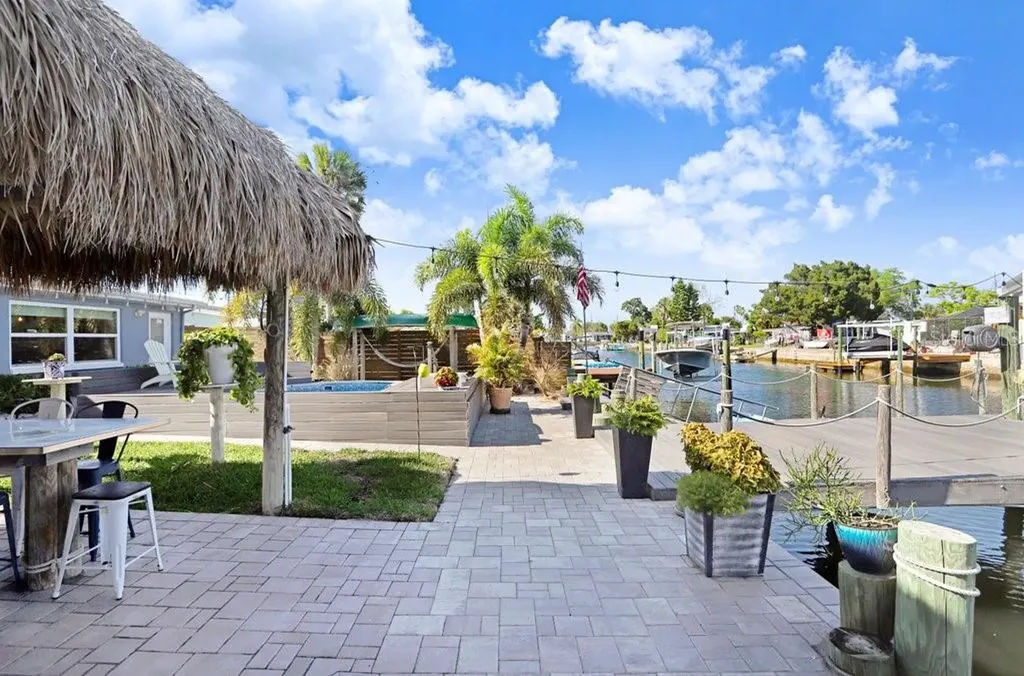 13400 Neptune Drive Hudson FL 34667