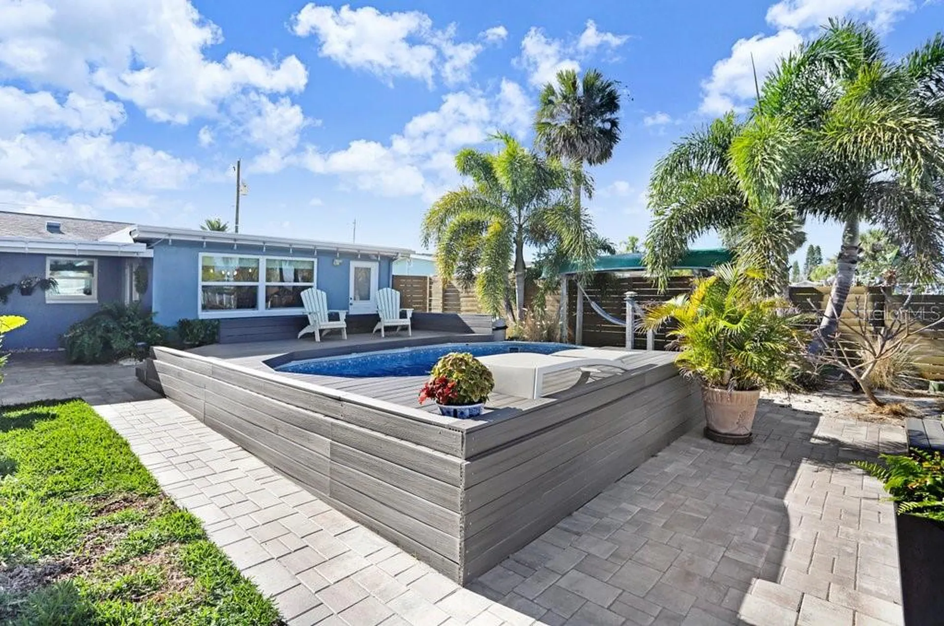 13400 Neptune Drive Hudson FL 34667