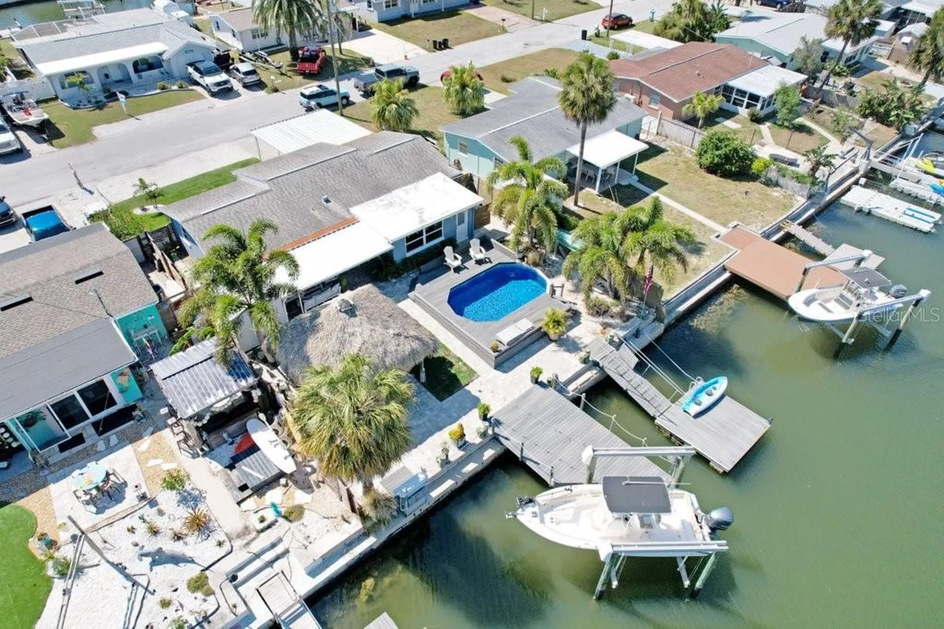 13400 Neptune Drive Hudson FL 34667