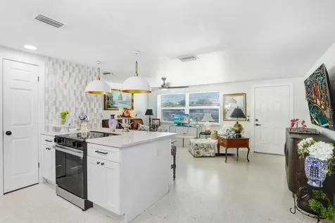 13400 Neptune Drive Hudson FL 34667