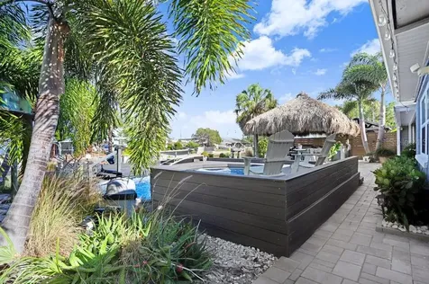 13400 Neptune Drive Hudson FL 34667