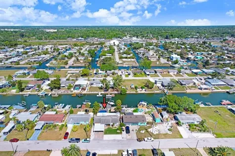 13400 Neptune Drive Hudson FL 34667