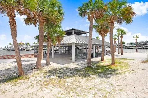 13400 Neptune Drive Hudson FL 34667