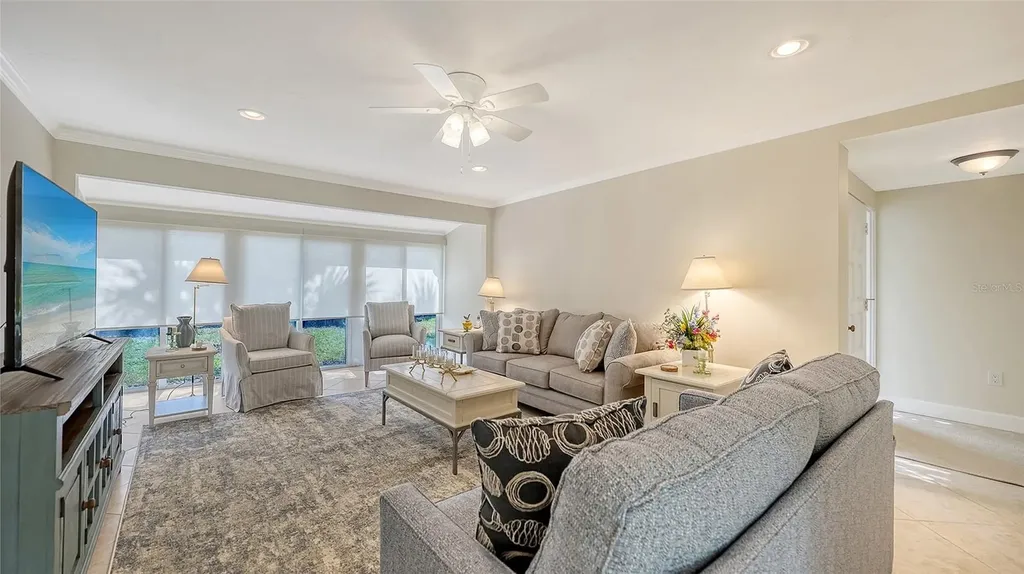 206 Hourglass Way Sarasota FL 34242