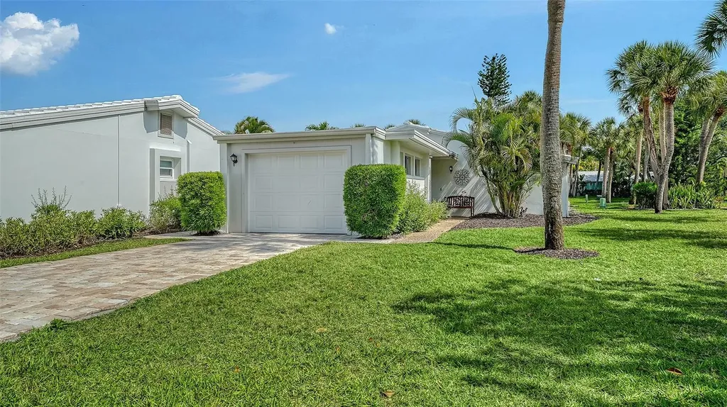 206 Hourglass Way Sarasota FL 34242