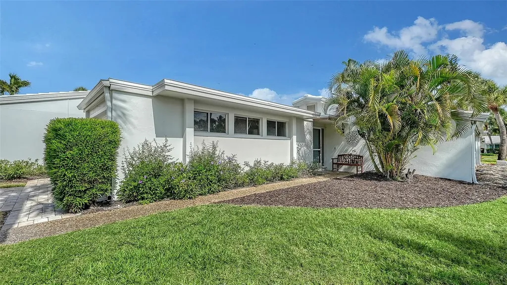 206 Hourglass Way Sarasota FL 34242