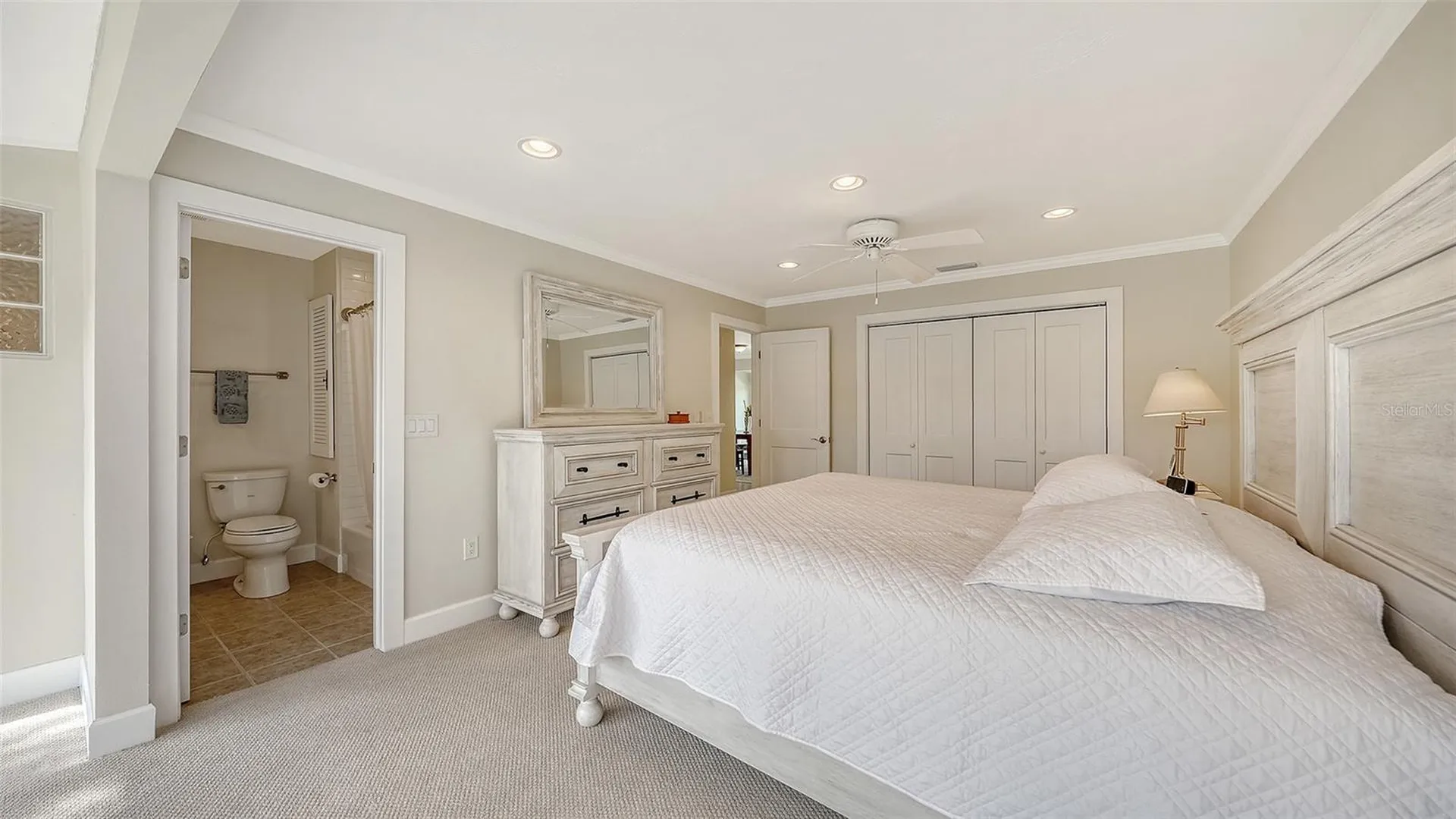206 Hourglass Way Sarasota FL 34242