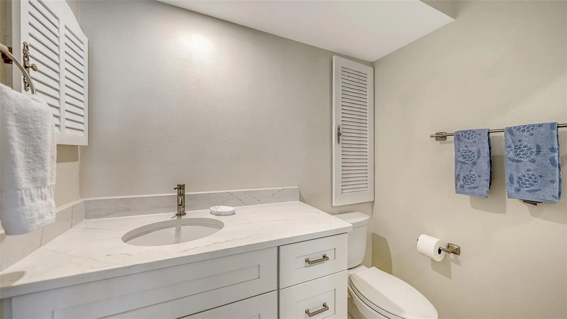 206 Hourglass Way Sarasota FL 34242